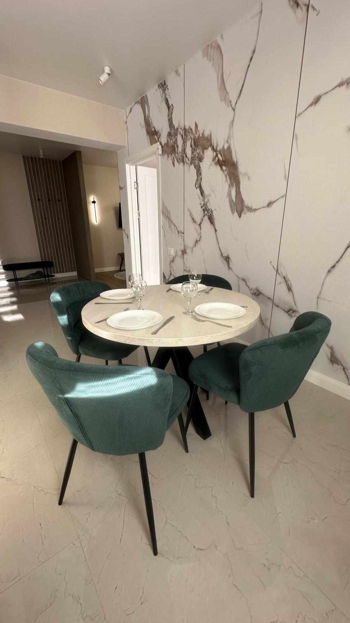 Apartments In Center Of Chisinau Anestiade Екстериор снимка